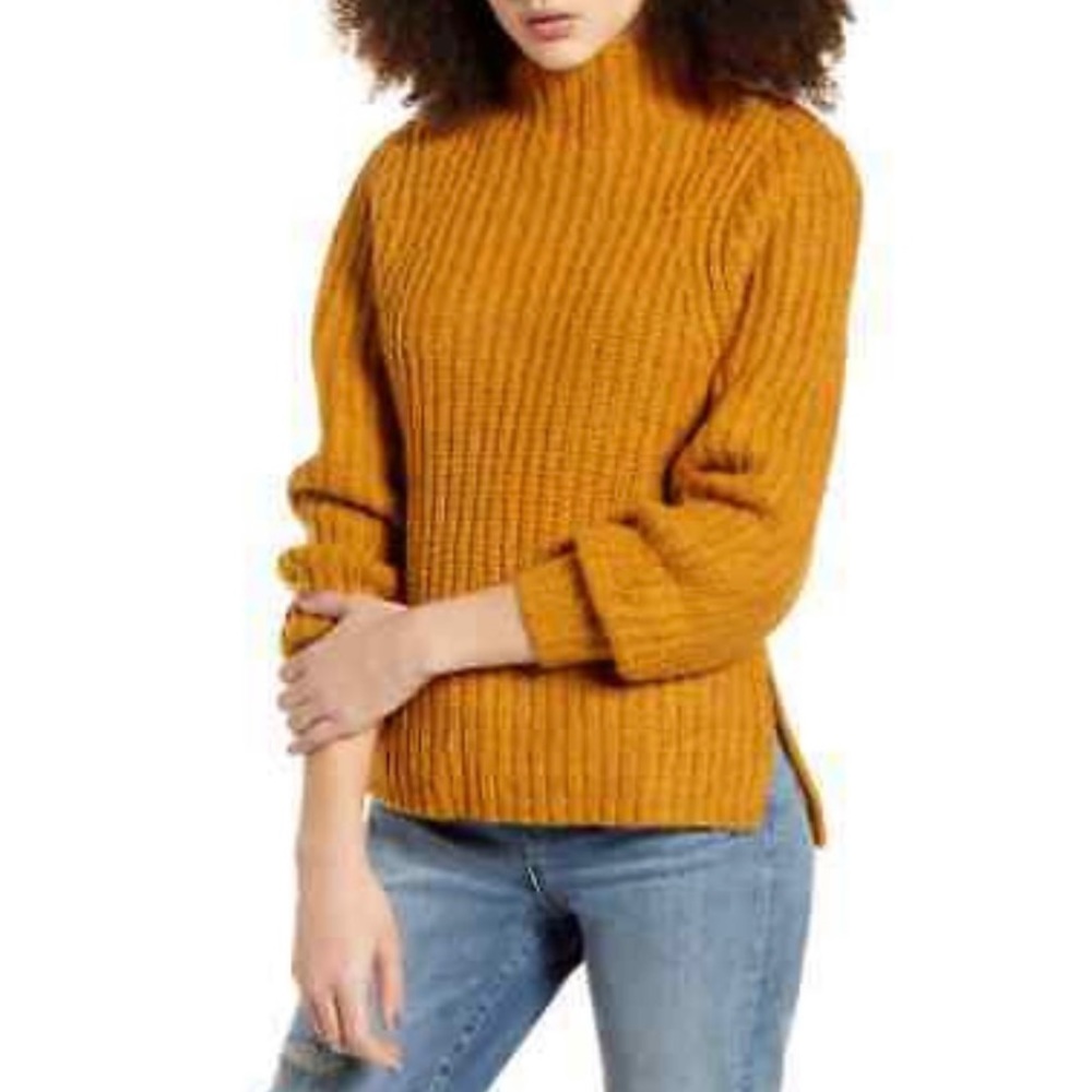 Leith mock neck chunky sweater. Size M.